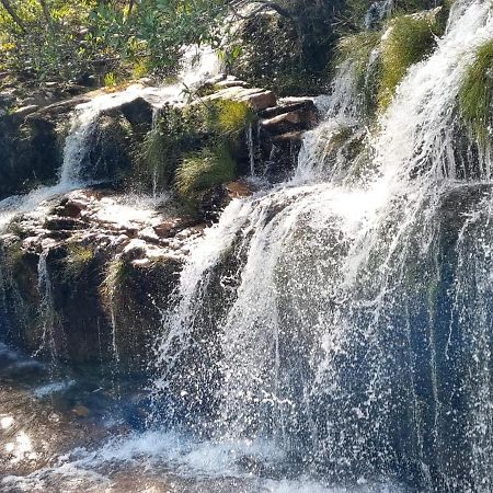 Alto Paraíso de Goiás Casal Ostara Begonia酒店 外观 照片